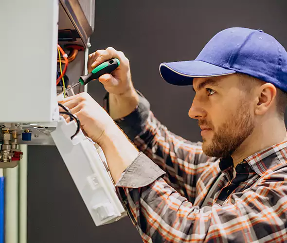 Expert Plumber for Tankless Water Heater Maintenance in Fort Pierce, FL: Schedule Professional Maintenance Services with Us