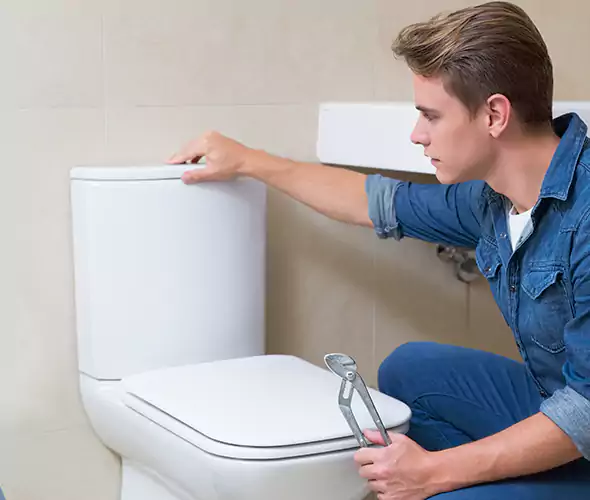 Expert Plumber for Toilet Replacement in Fort Pierce, FL: Schedule Affordable Toilet Replacement Services with Us