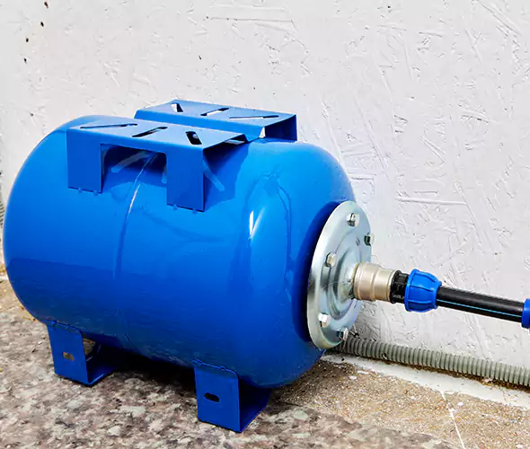Expert Plumber for Well Pressure Tank Replacement in Fort Pierce, FL: Schedule Affordable Tank Replacement Services with Us